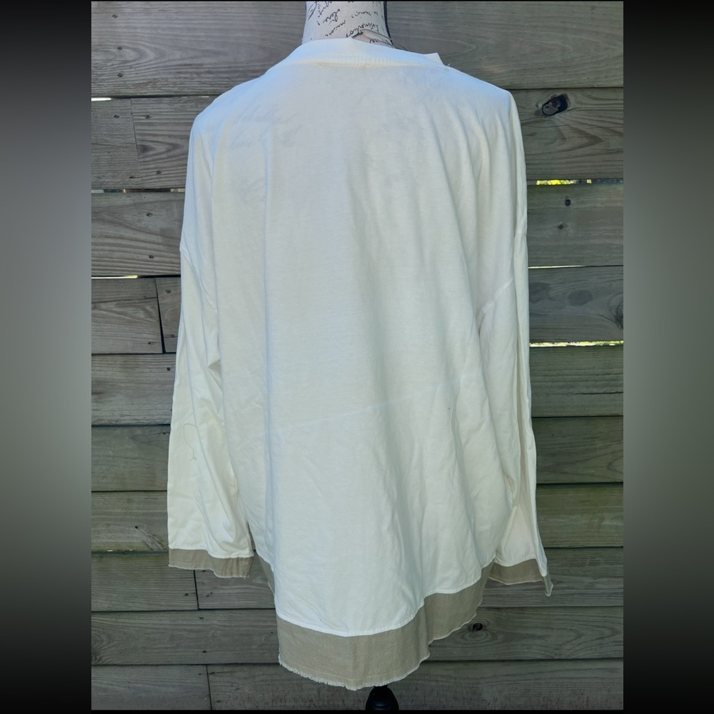 Blue Velvet long sleeve shirt with patchwork star detail 
size L/XL - Picture 3 of 7